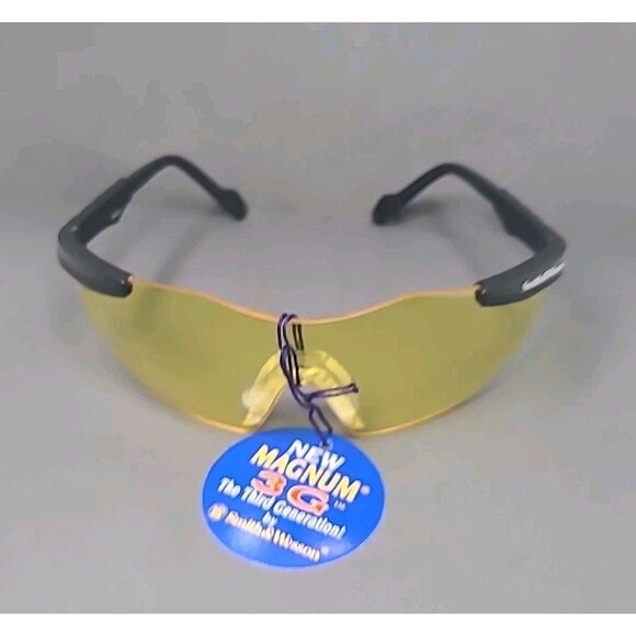 Smith & Wesson 61011 Magnum 3G, Safety Glasses Anti-Scratch, Amber Lens - Picture 1 of 5